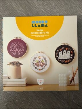 Mondo Llama Hoop Embroidery Kit - Purple, White & Black
